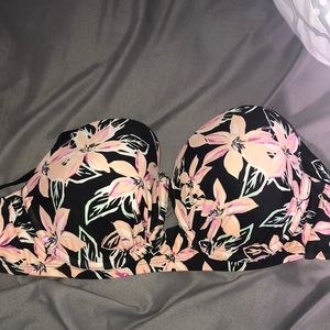 Target size D/DD bathing suit top